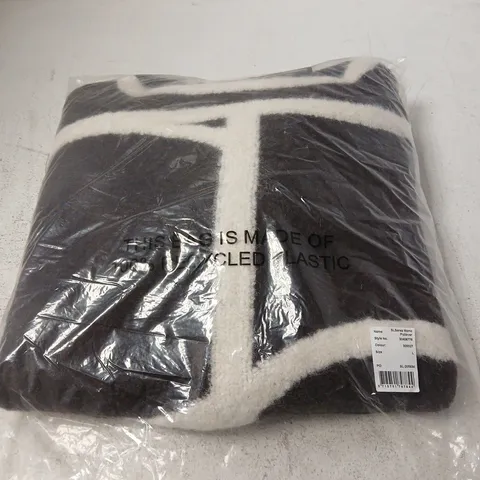 SLSOREA MONO PULLOVER – SIZE L