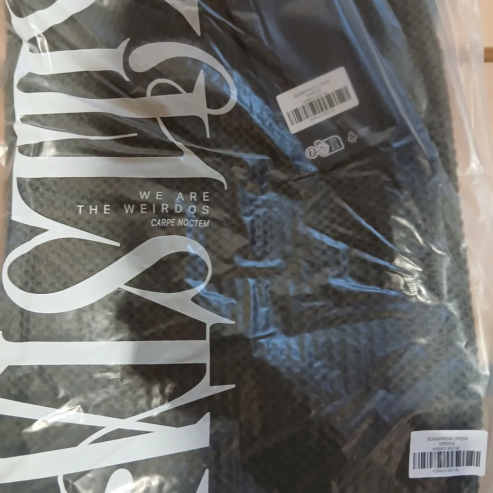 APPROXIMATELY 18 BRAND NEW KILLSTAR SEAMARROW DRESS