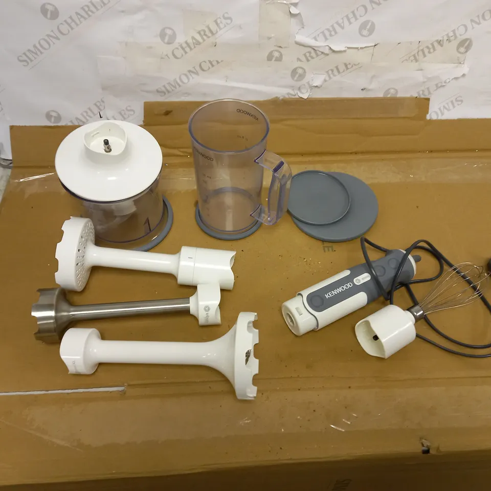 KENWOOD HANDBLENDER TRI BLADE SYSTEM 