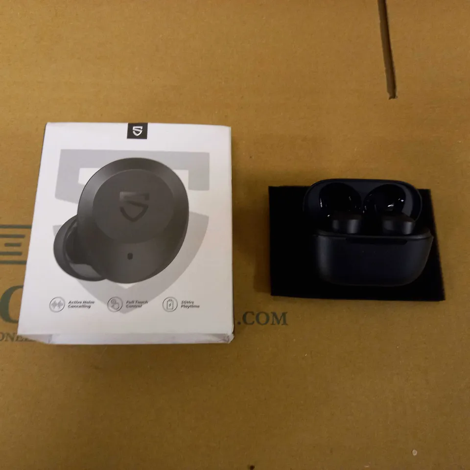 SOUNDPEATS BLACK WIRELESS EARBUDS 