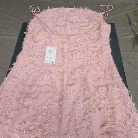 VILA MAXI DRESS IN MISTY ROSE SIZE 42