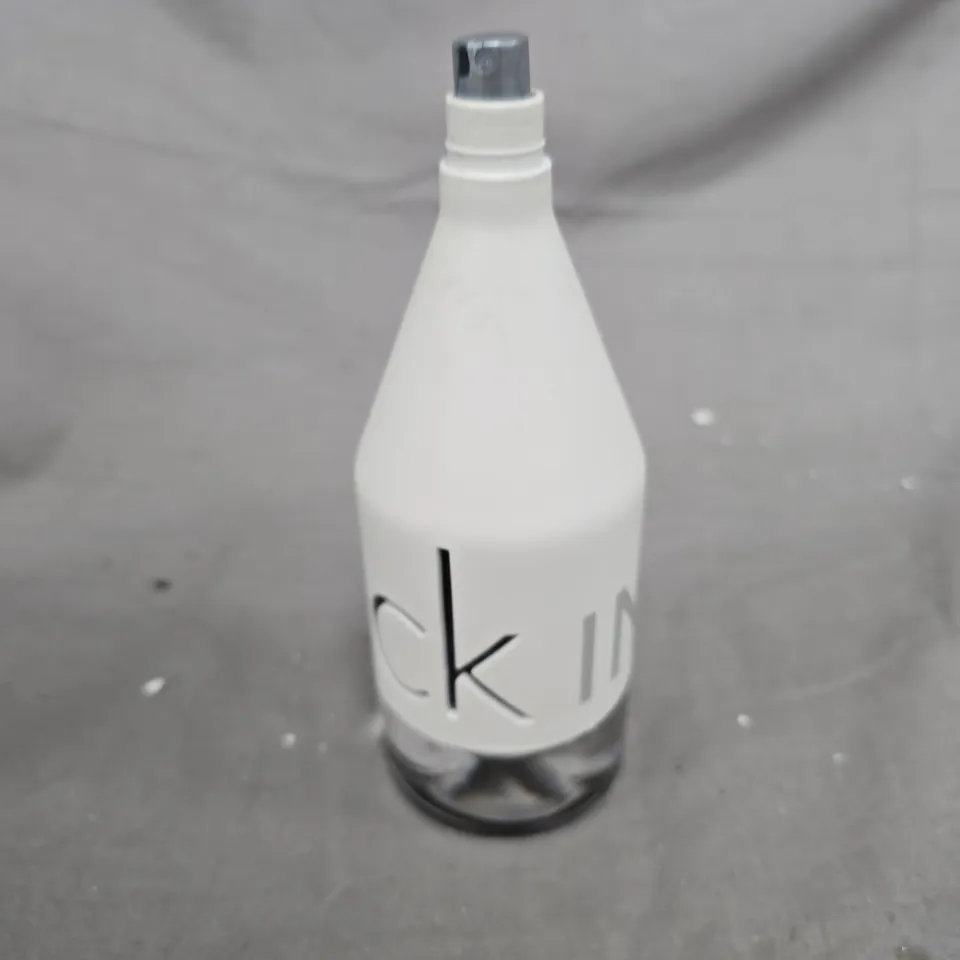 BOX OF APPROXIMATELY 12 ASSORTED ITEMS TO INCLUDE: CK ONE, CK IN2U