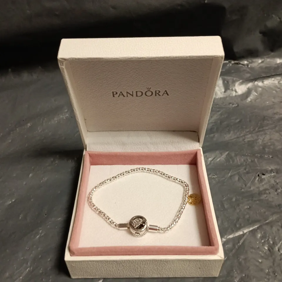 PANDORA GAME OF THRONES CHARM BRACELET – SILVER TONE, IN PRESENTATION BOX