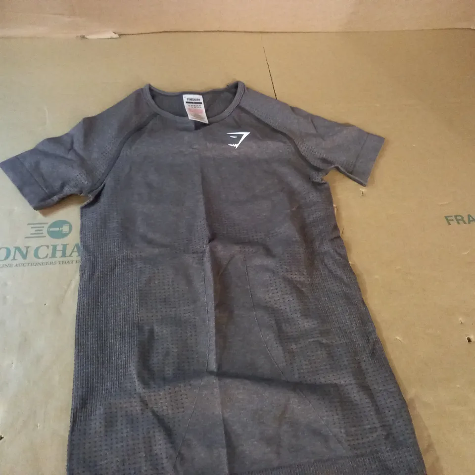 GYMSHARK BROWN T-SHIRT - S