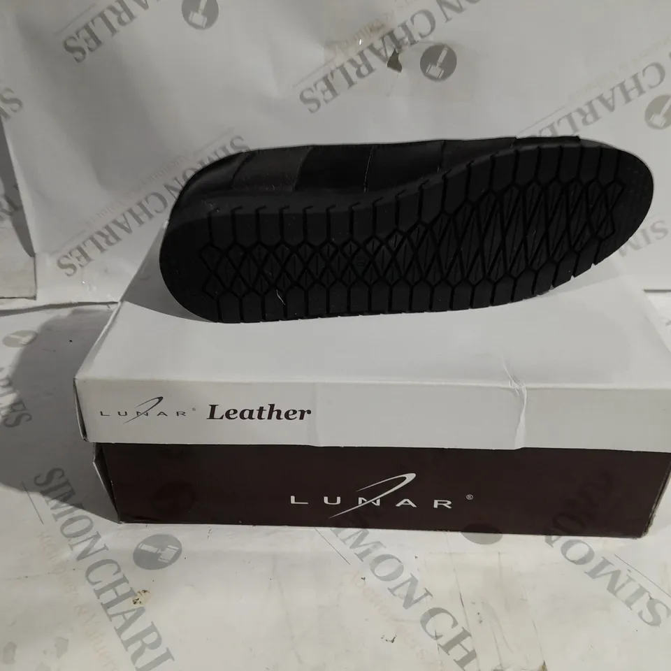 BOXED LUNAR LEATHER LOAFERS SIZE 5