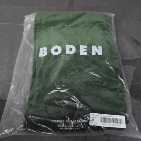 BODEN CANONBURY VELVET TROUSERS β WOMENβS, GREEN SIZE 14R