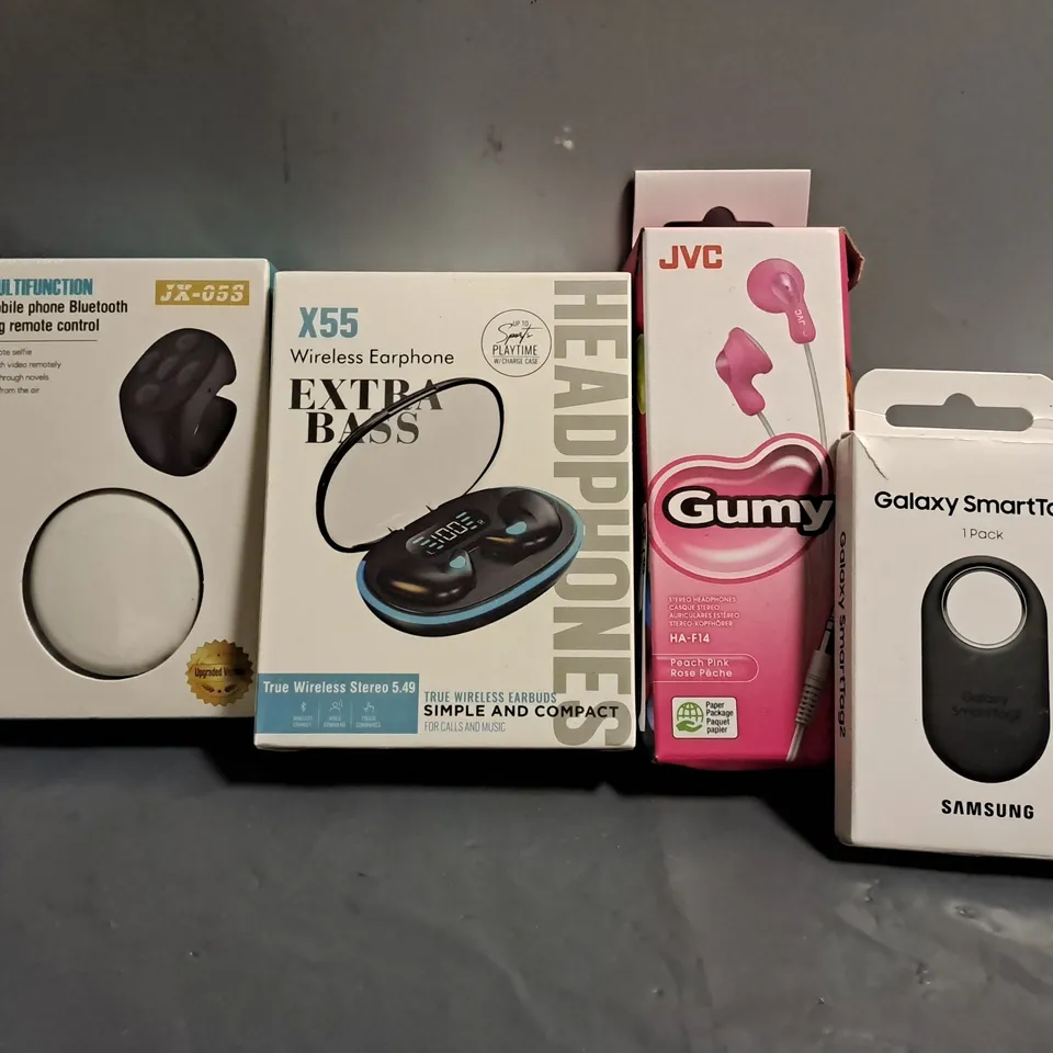 APPROXIMATELY 12 ASSORTED ITEMS TO INCLUDE - JVC GUMY , X55 WIRELESS EARPHONES , SAMSUNG GALAXY SMART TAG2 ETC