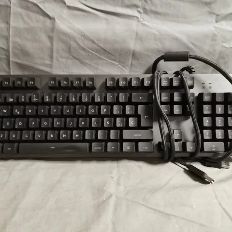 LOGITECH G413 CARBON MECHANICAL GAMING KEYBOARD