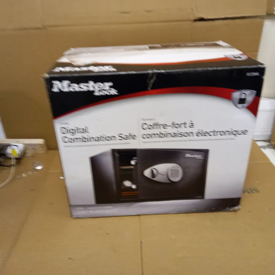 MASTER LOCK DIGITAL COMBINATION SAFE 