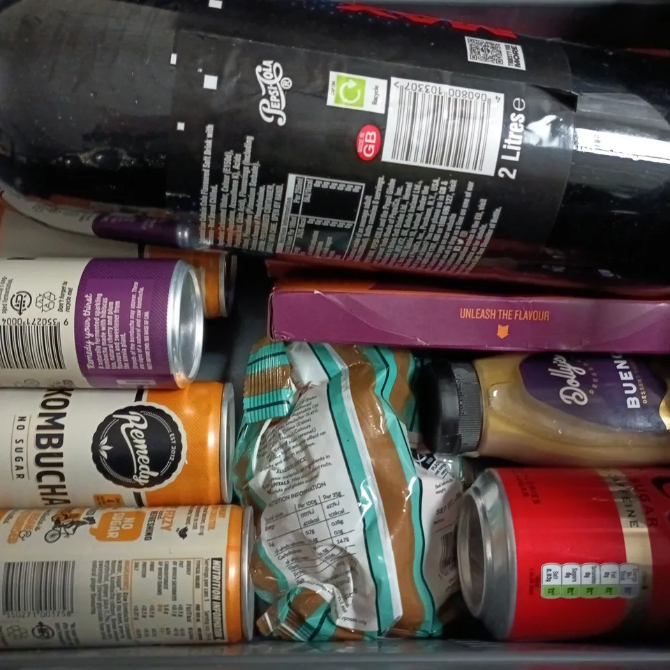 APPROXIMATELY 10 ASSORTED FOOD AND DRINK ITEMS TO INCLUDE PEPSI, KOMBUCHA, ETC