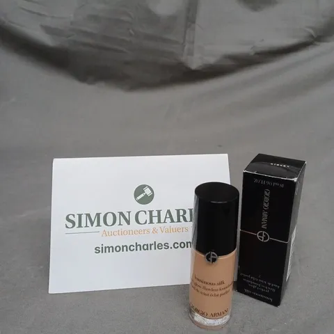 BOXED GIORGIO ARMANI LUMINOUS SILK PERFECT GLOW FLAWLESS FOUNDATION - 7