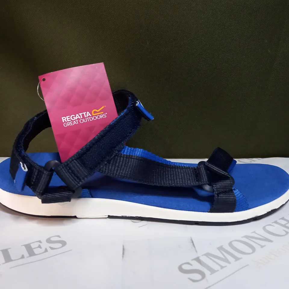 REGATTA LADY SANTA SOL SANDALS SIZE 7