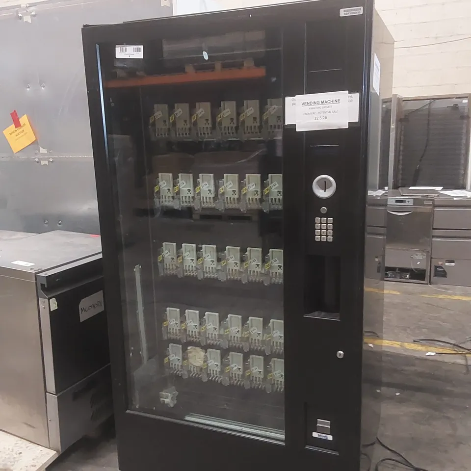VENDO SANDEN VENDING MACHINE