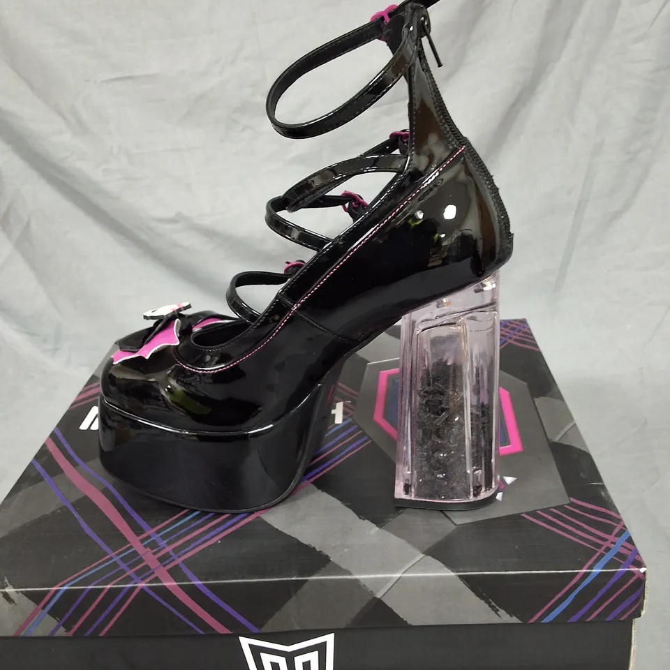 BOXED KOI MONSTER HIGH DEAD TIRED STRAPPY COFFIN PLATFORMS - UK 6