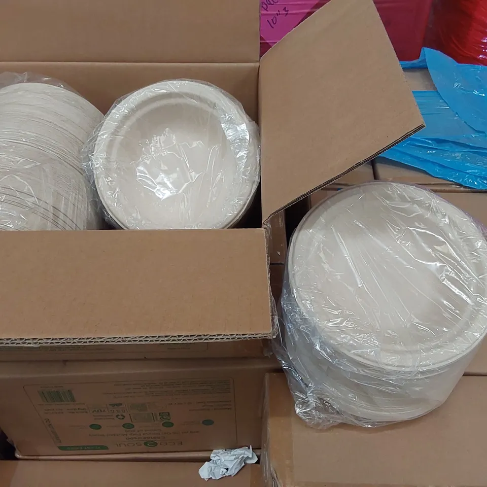 PALLET OF APPROXIMATELY 50 BOXES OF 400x 475ML ROUND PULP MOLDED BOWLS 
