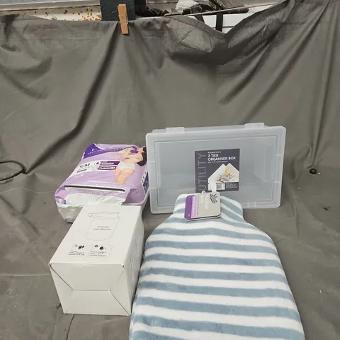 BOX OF APPROXIMATELY 20 ASSORTED HOUSEHOLD ITEMS TO INCLUDE BOOTS HOT WATER BOTTLE, 2 TIER ORGANISER BOX, SOAP DISPENSER, ALWAYS ETC