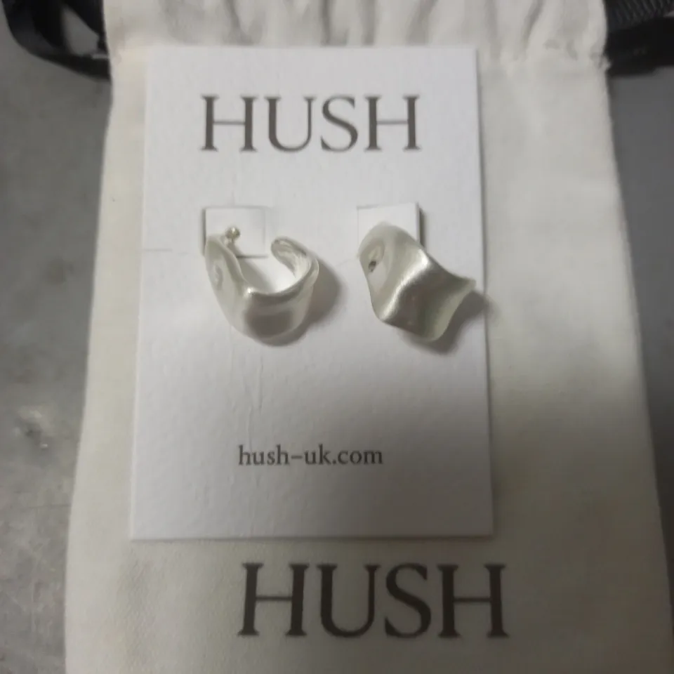 HUSH TALLY HOOP SILVER EARRING 