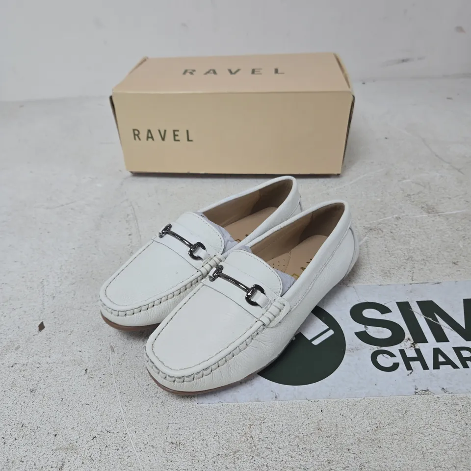 RAVEL DUTTON WHITE LEATHER LOAFERS – UK 4 (EUR 37) – PAIR