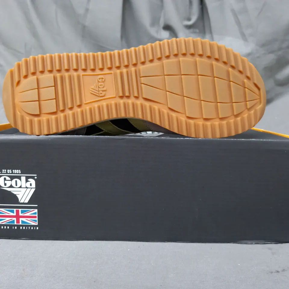 BOXED PAIR OF GOLA CHICAGO SHOES IN BLACK/FEATHER GREY/LEMON UK SIZE 6