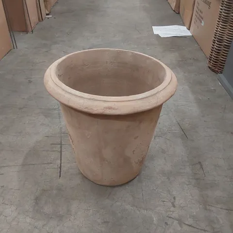 LARGE TERRACOTTA PLANTER