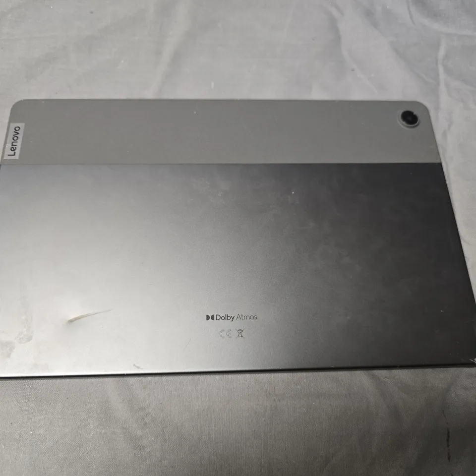 LENOVO TABLET WITH DOLBY ATMOS – TWO-TONE BACK, REAR CAMERA