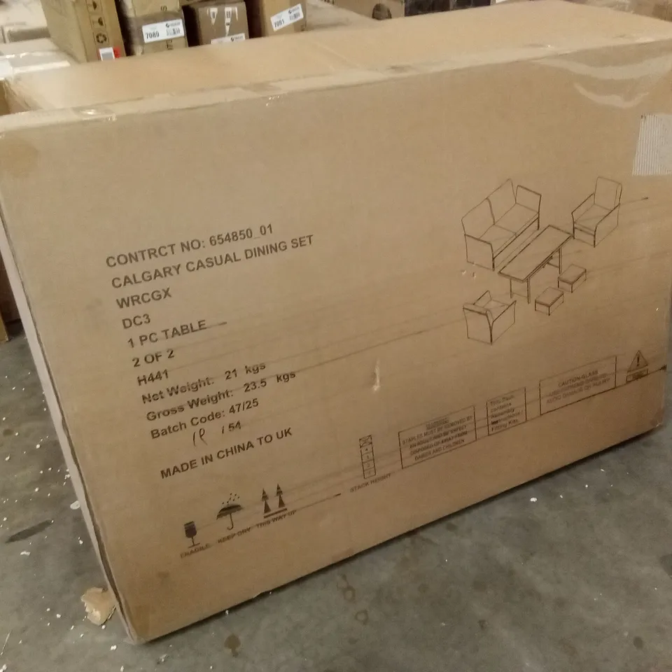 BOXED CALGARY OUTDOOR DINING TABLE // TABLE ONLY (1 BOX)