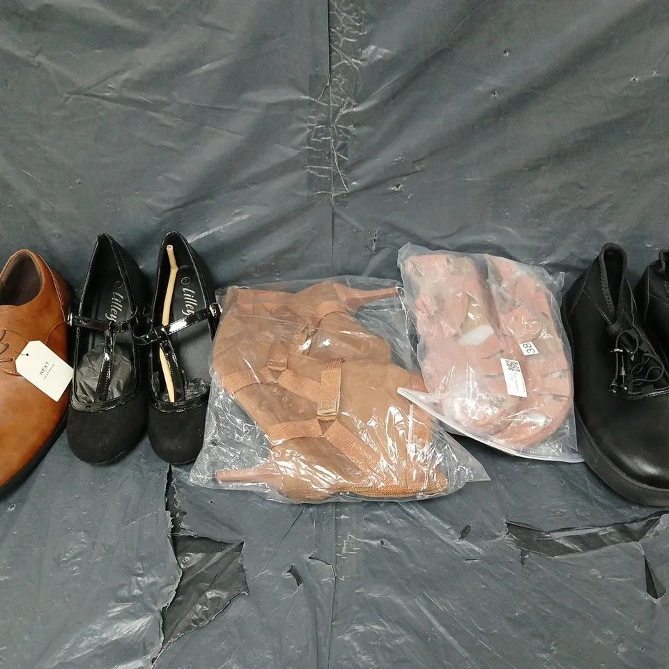BOX OF APPROXIMATELY 15 PAIRS OF UNBOXED ASSORTED SHOES IN VARIOUS COLOUR, STYLES AND SIZES