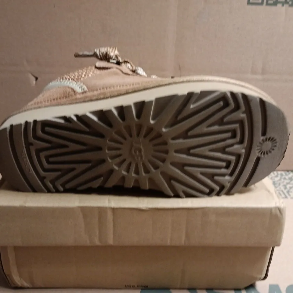 BOXED PAIR OF UGG TRAINERS - SIZE UNSPECIFIED