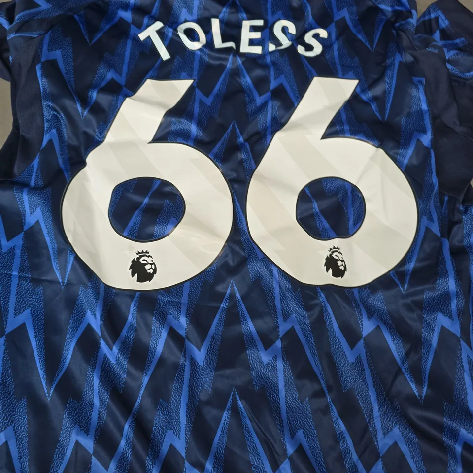 ADIDAS ARSENAL FOOTBALL CLUB JERSEY SIZE 2XL - TOLESS 66