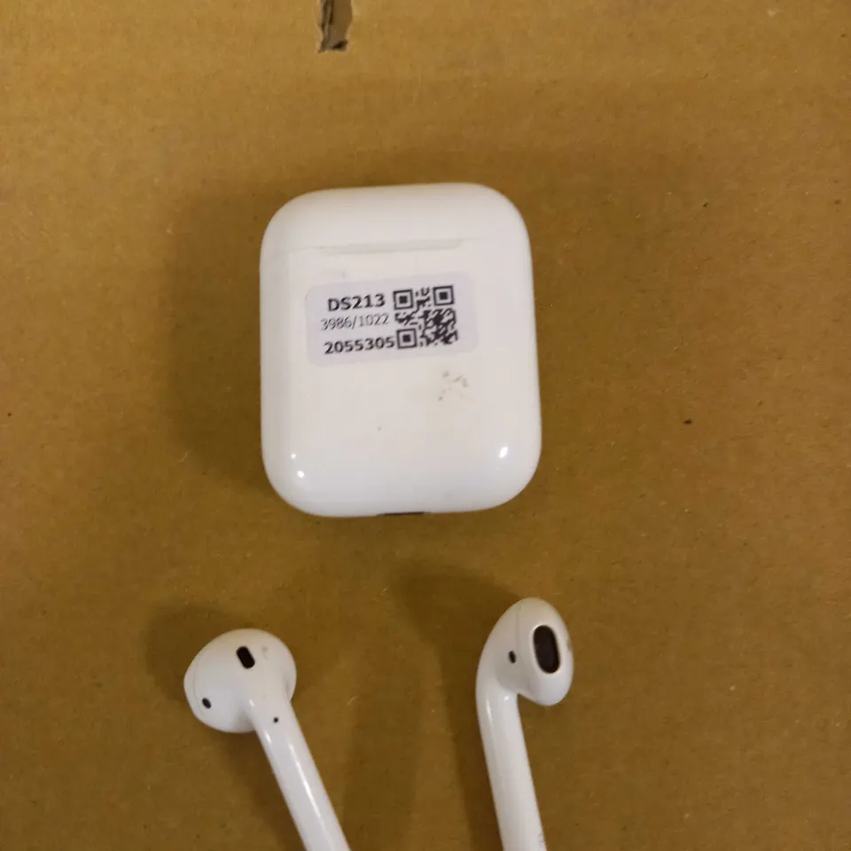 APPLE AIRPODS 1ST GEN
