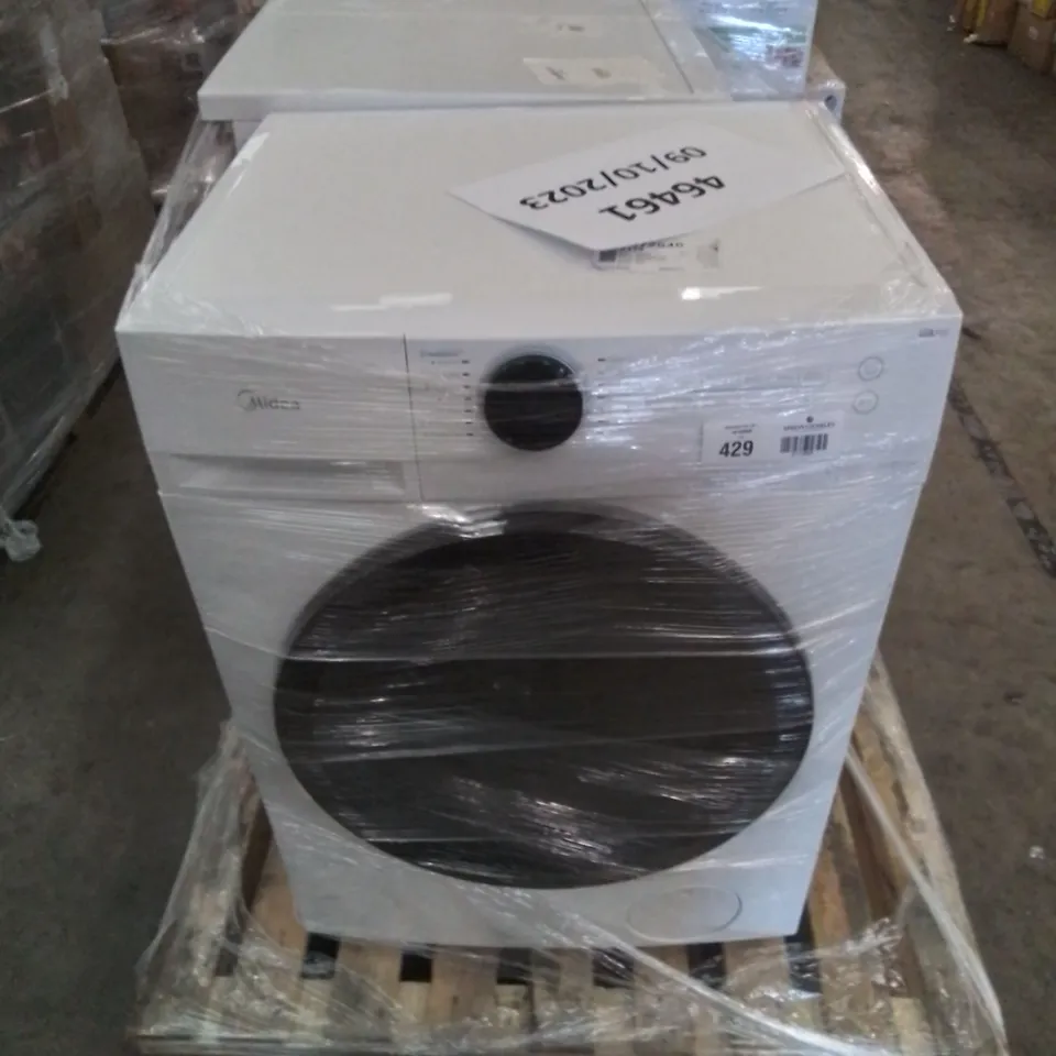 MIDEA FREESTANDING WASHING MACHINE 7KG WHITE AND HOOVER FREESTANDING FULLSIZE DISHWASHER WHITE
