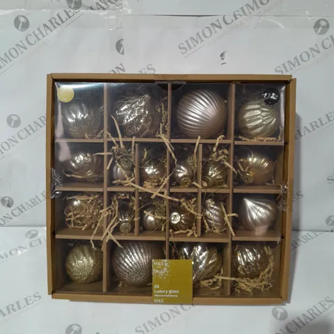 M&S 20 LUXURY GLASS BAUBBLE