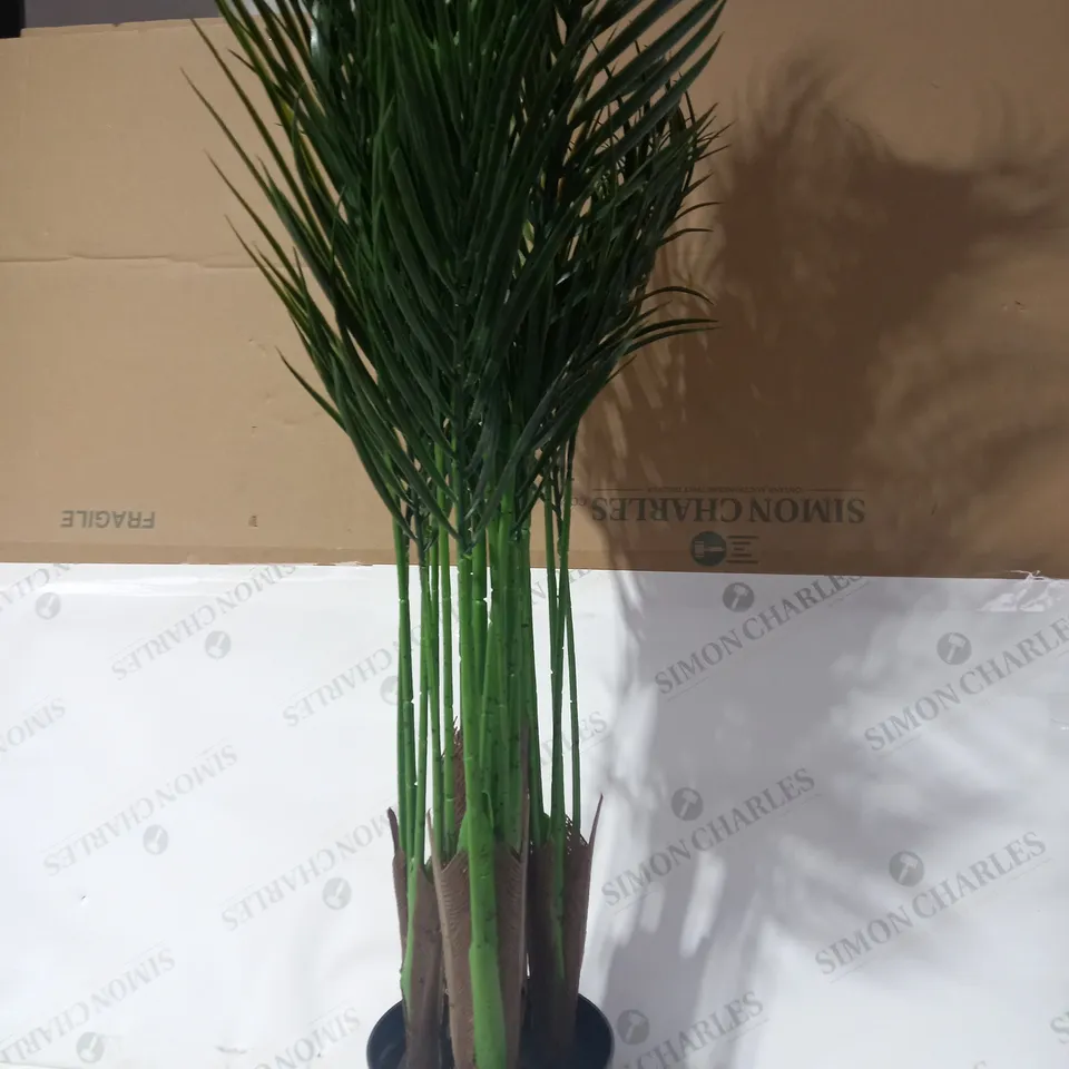 MY HOME STORIES LARGE LEAFY FAUX PALM PLANT IN CERAMIC POT