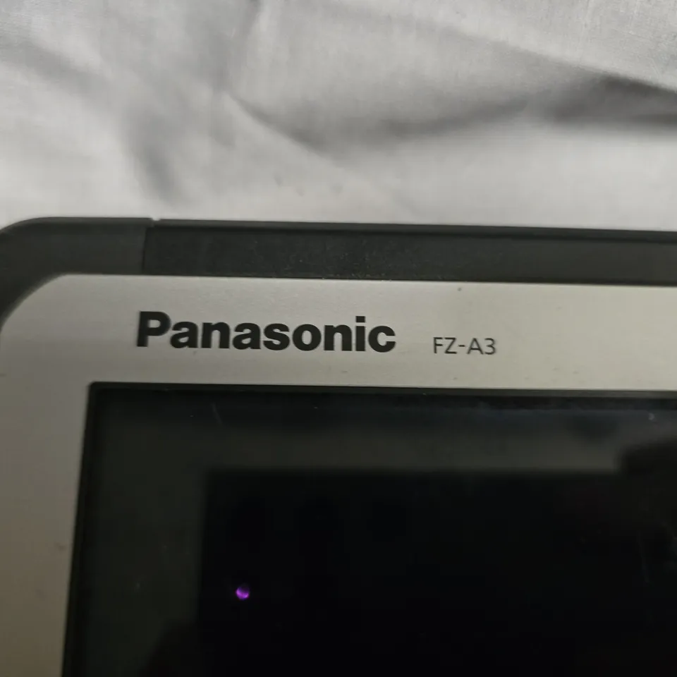 PANASONIC TOUGHBOOK FZ-A3 RUGGED TABLET