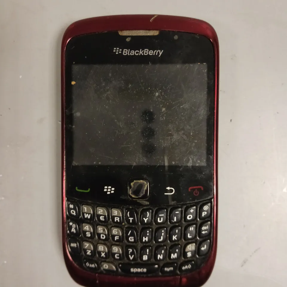 BLACKBERRY CURVE 9300 MOBILE PHONE 