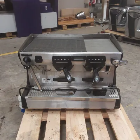 RANCILIO CLASSE 7 COMMERCIAL 2 GROUP COFFEE MACHINE