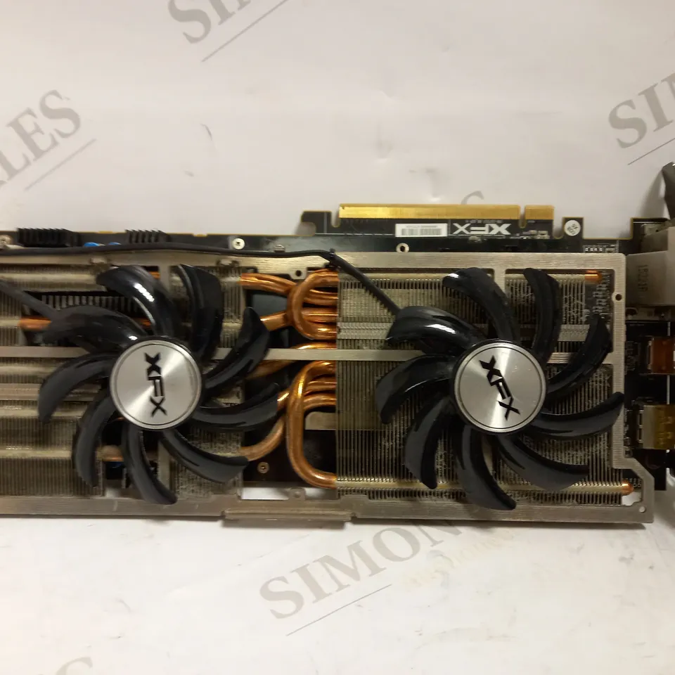 XFX AMD RADEON R9 390X DD 1060MHZ 8GB DDR5 DP HDMI 2XDVI GRAPHICS CARD