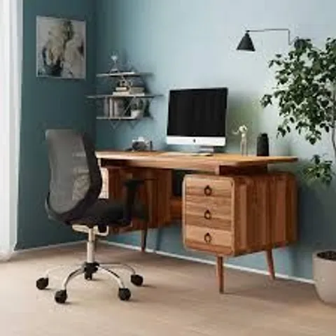BOXED ALPHASON SOMERSET DESK (1 BOX)