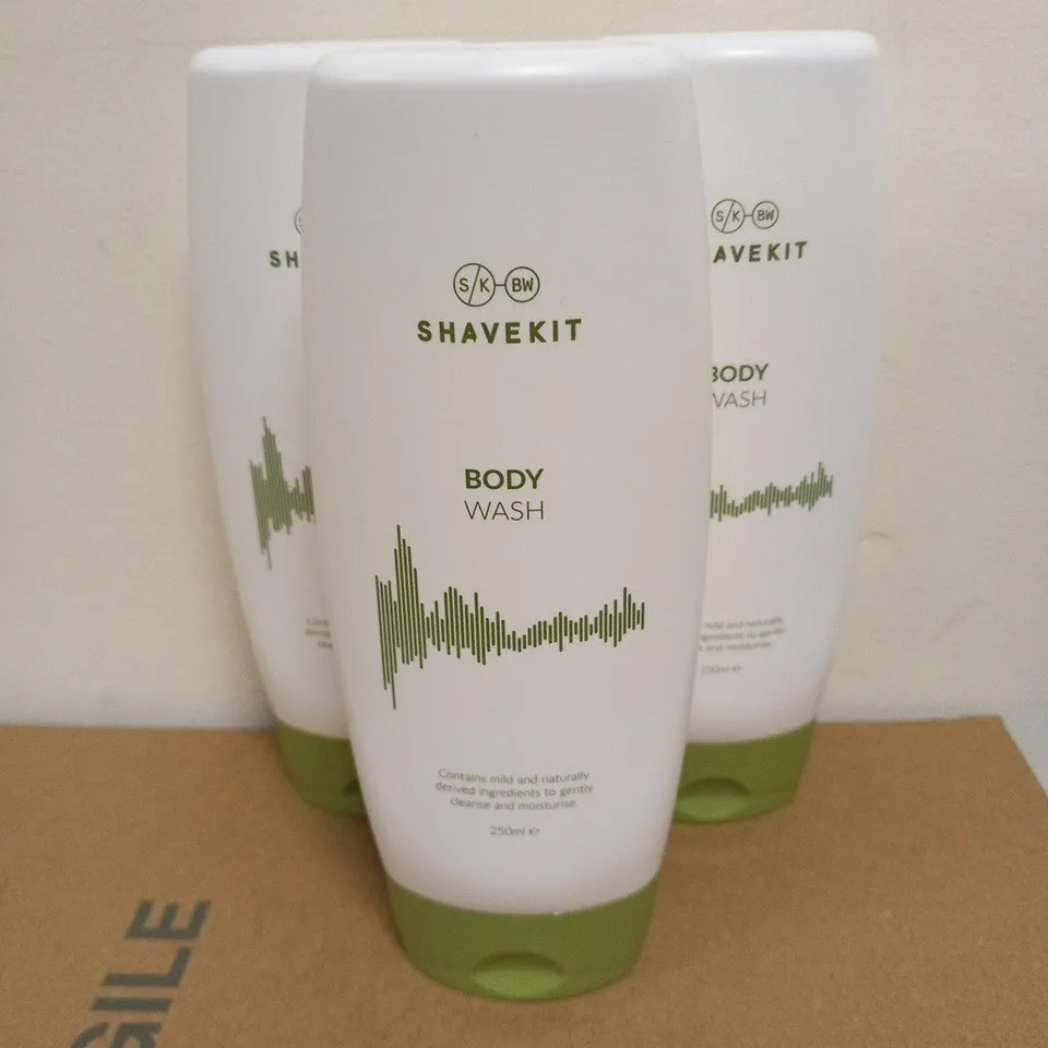 APPROXIMATELY 40 SHAVEKIT BODY WASH 250ML