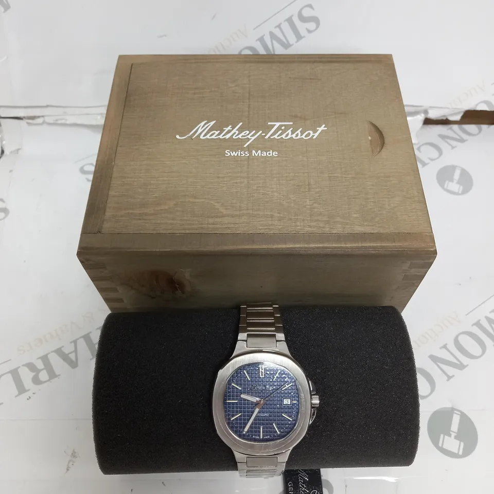 MATHEY TISSOT SWISS MADE EVASION AUTOMATIC  LUXURY WATCH - STAINLESS STEEL - SAPPHIRE COATED FACE 