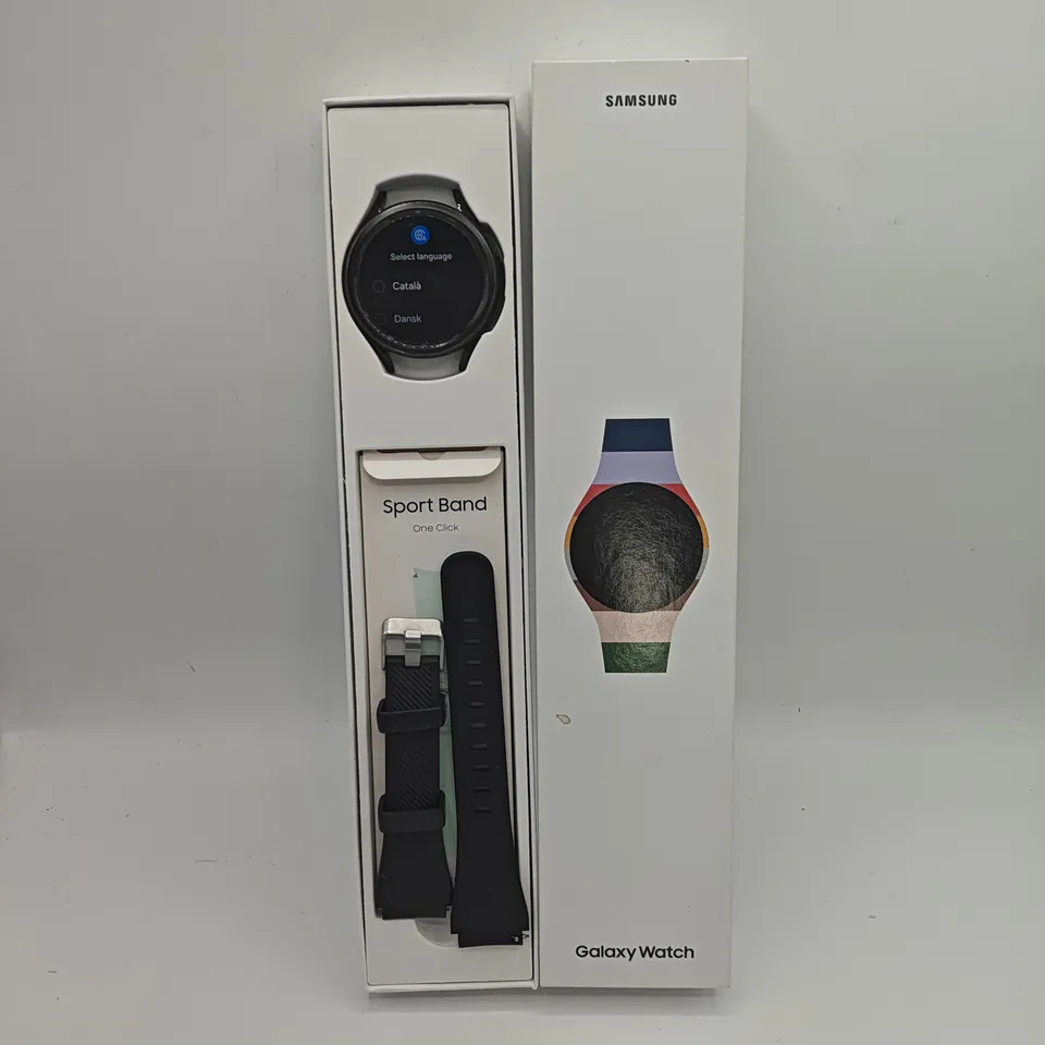 BOXED SAMSUNG GALAXY WATCH 6 CLASSIC WITH 2 STRAPS - SM-R960
