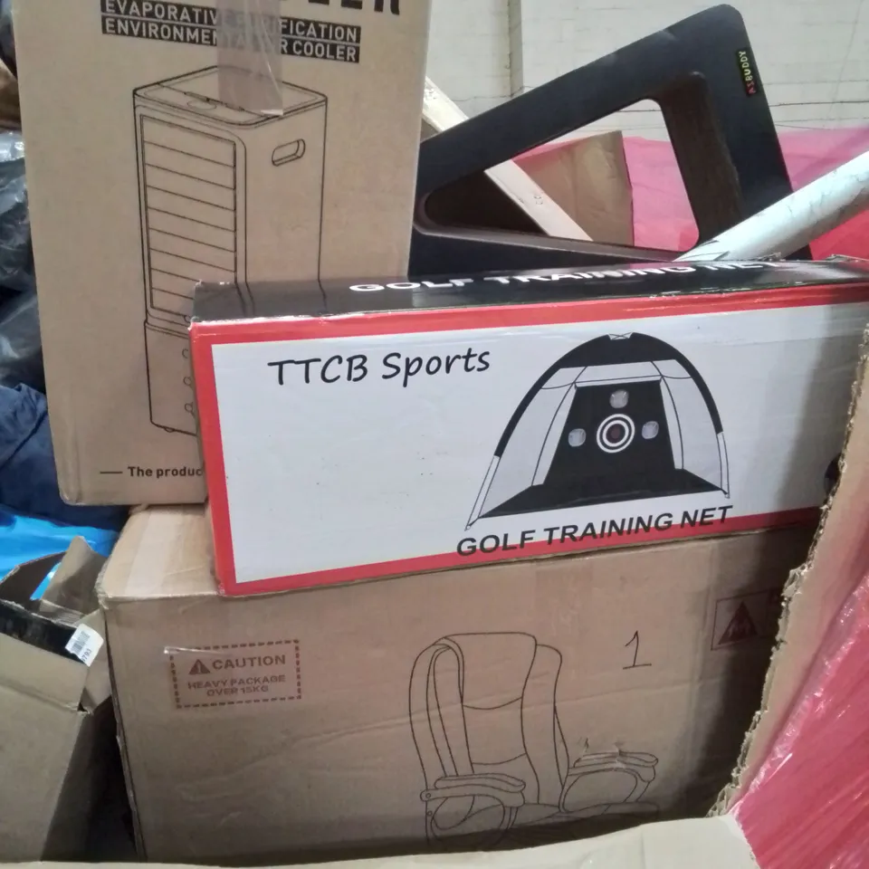 PALLET CONTAINING VARIOUS ITEMS TO INCLUDE GOLF TRAINING NET, OFFICE/GAMING CHAIR, AIR COOLER ETC.