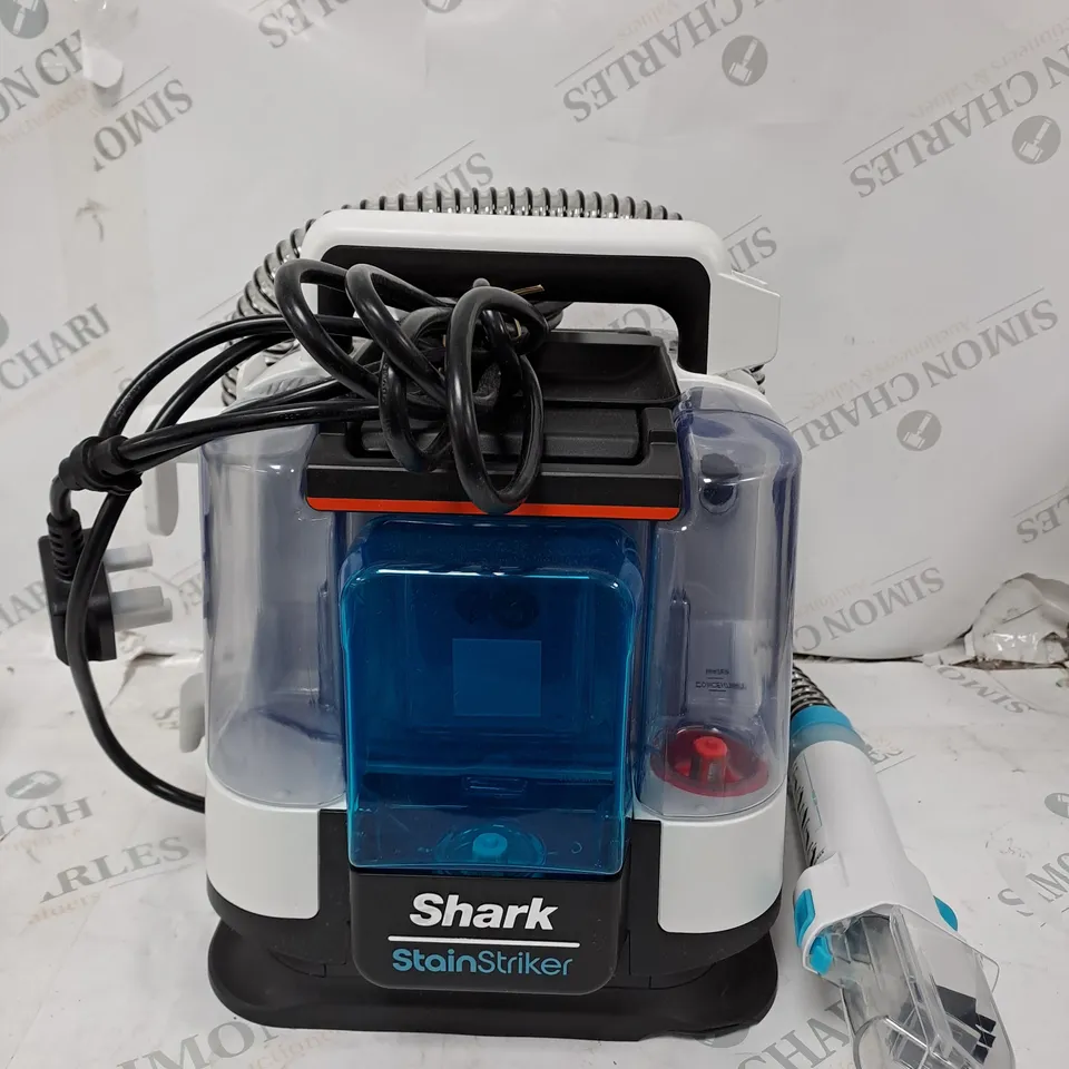 BOXED SHARK STAIN STRIKER PET SPOT CLEANER PX200UKT