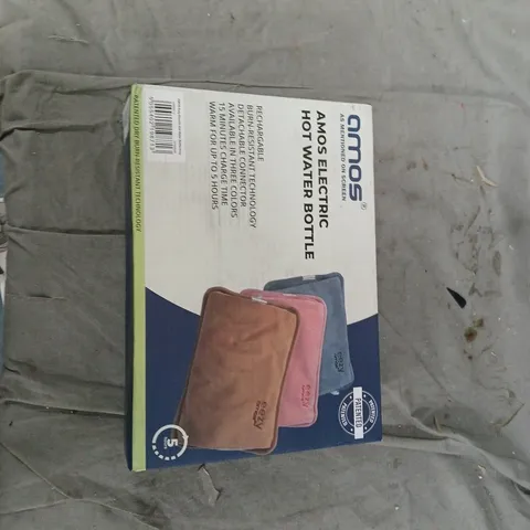 BOX OF APPROXIMATELY 12 ITEMS TO INCLUDE: ELECTRIC HOT WATER BOTTLE AND BRUSH GEL