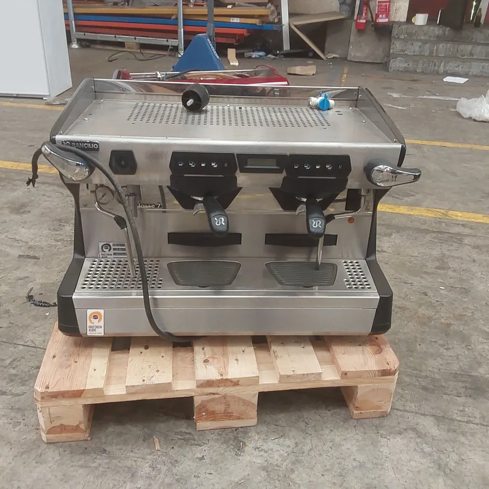 RANCILIO CLASSE 7 COMMERCIAL 2 GROUP COFFEE MACHINE