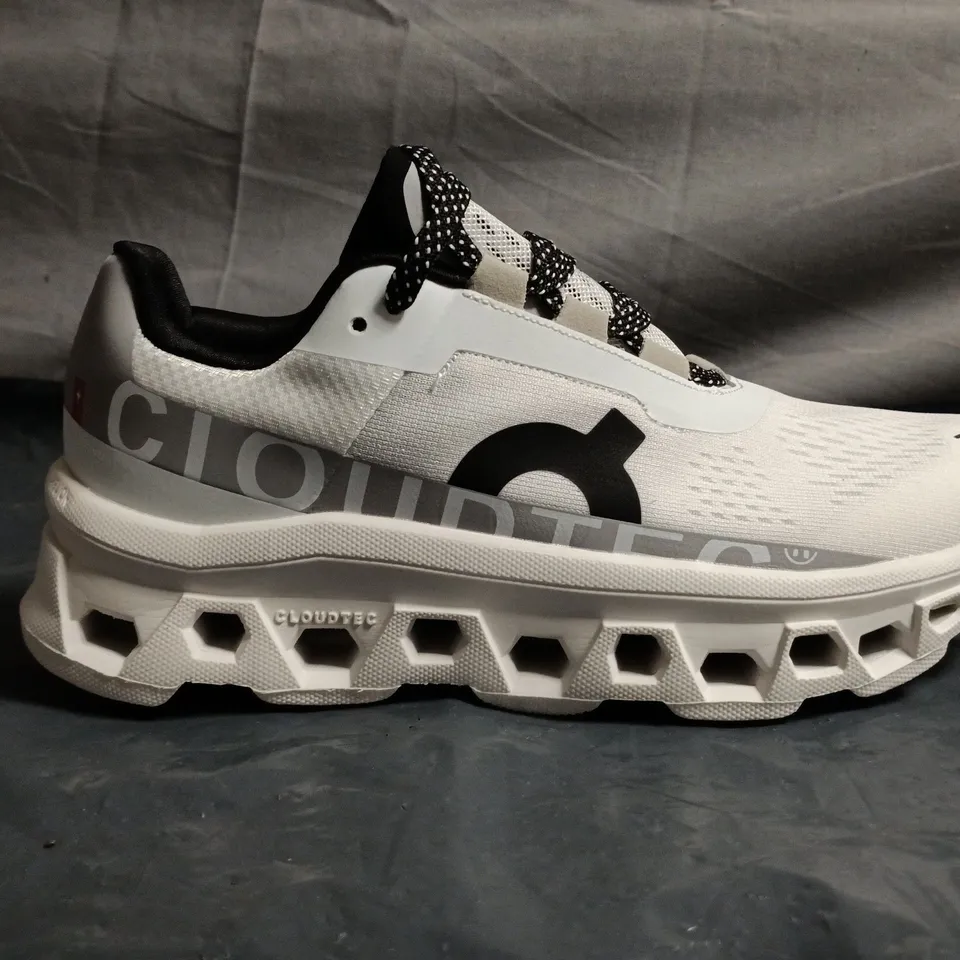 PAIR OF ON RUNNING CLOUDTEC SHOES – UK SIZE 6