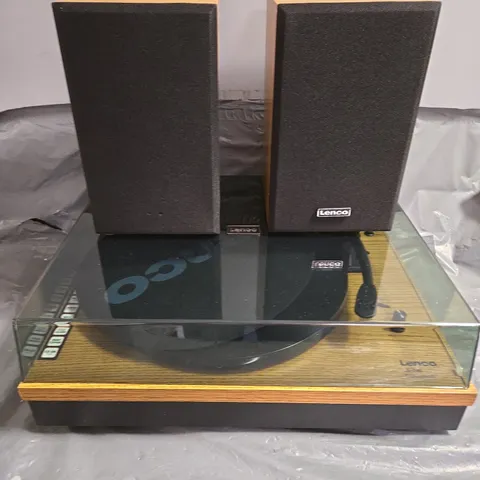 LENCO LS-300WD BELT DRIVE TURNTABLE WITH BLUETOOTH AND WOODEN SPEAKERS