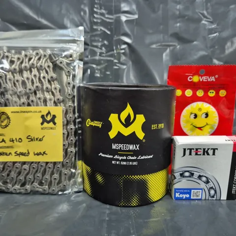 APPROXIMATELY 10 ASSORTED VEHICLE PARTS AND ACCESSORIES TO INCLUDE AIR FRESHENER, BICYCLE CHAIN LUBRICANT, ETC - COLLECTION ONLY
