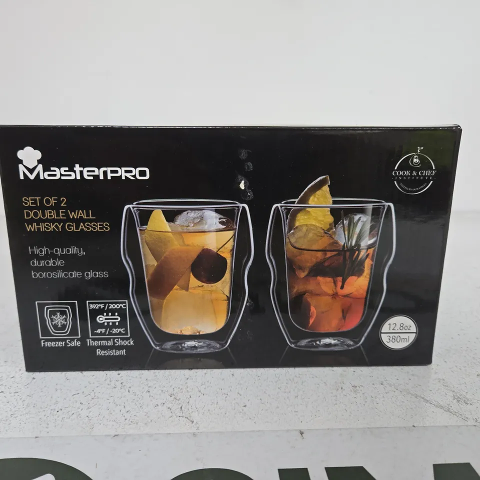 MASTERPRO SET OF 2 DOUBLE-WALL WHISKY GLASSES
