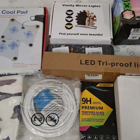 LARGE QUANTITY OF ASSORTED ITEMS TO INCLUDE MINECRAFT PIG LIGHT, LED TRI-POD LIGHT AND KITVISION ACTION CAMERA